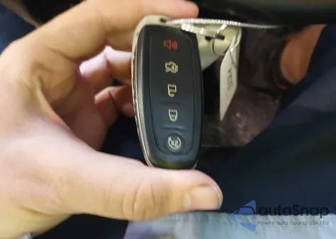 2017 Ford Escape Titanium from USA, damaged, VIN 1FMCU9JD3HUE87055